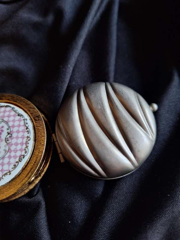 Vintage Set of Pill Boxes