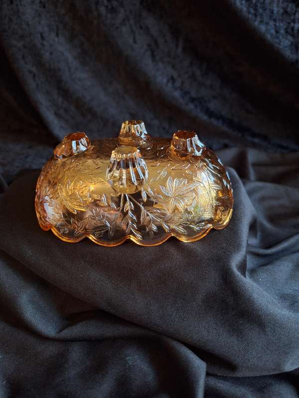 Vintage Pressed Glass Carnaval Ware Sweet Bowl.
