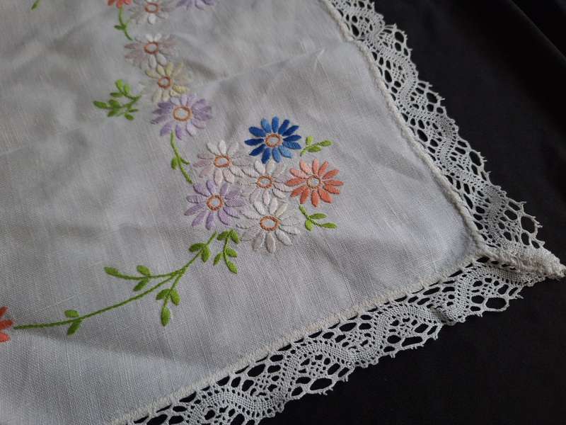 Beautiful Vintage Embroidered Tray Cloth - B.