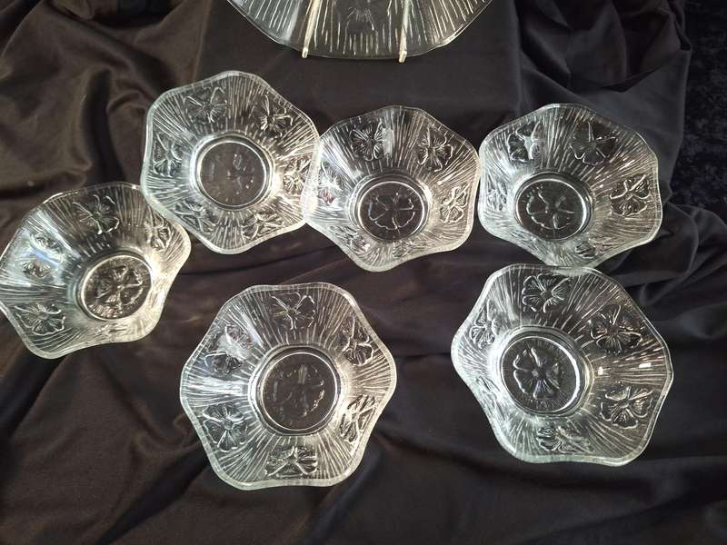 Beautiful Vintage Italian Pressed Glass Dessert Set.