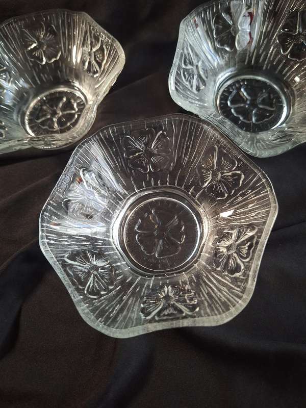 Beautiful Vintage Italian Pressed Glass Dessert Set.