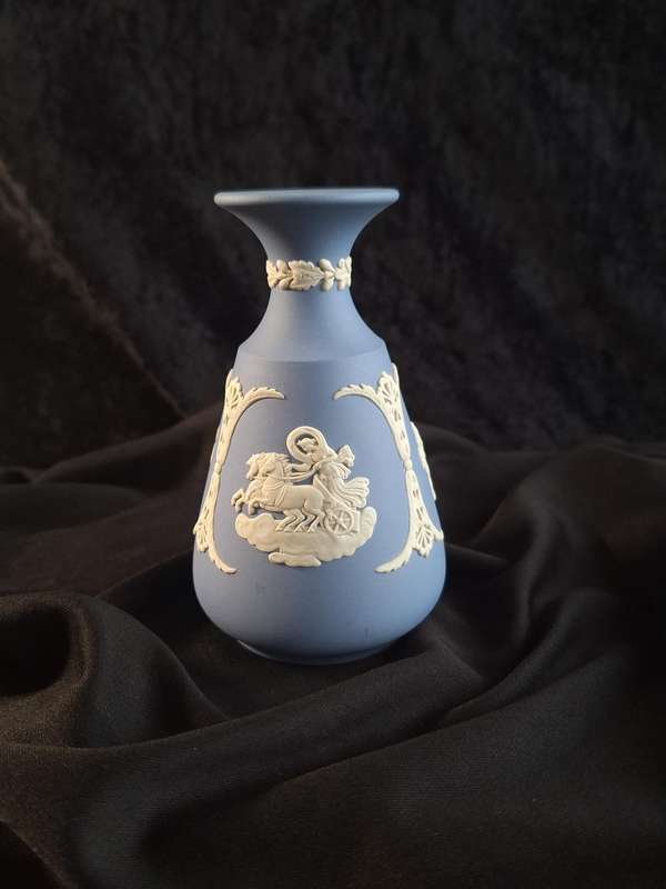 Beautiful Vintage Wedgewood Vase