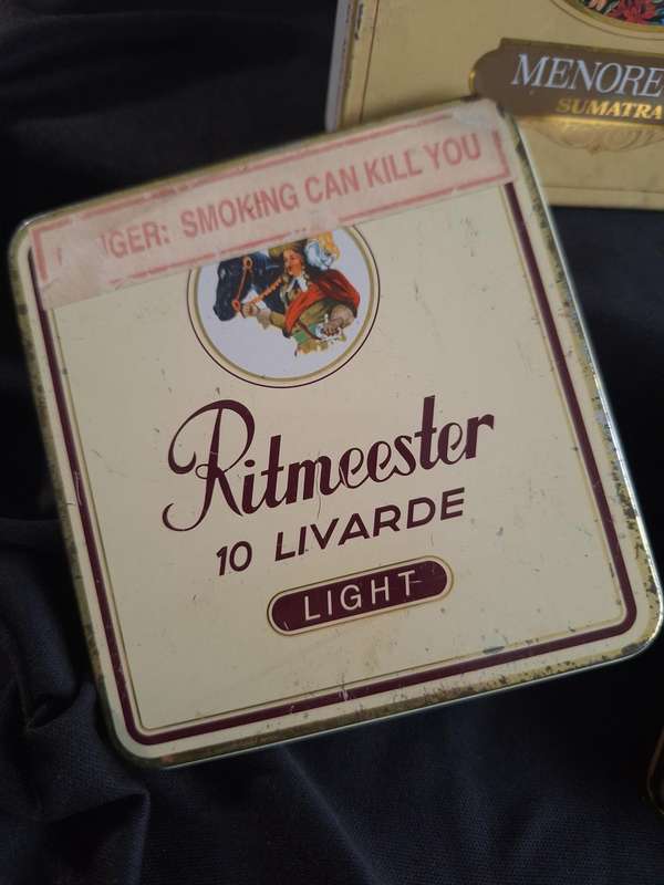 Vintage Set of Cigar Tins.