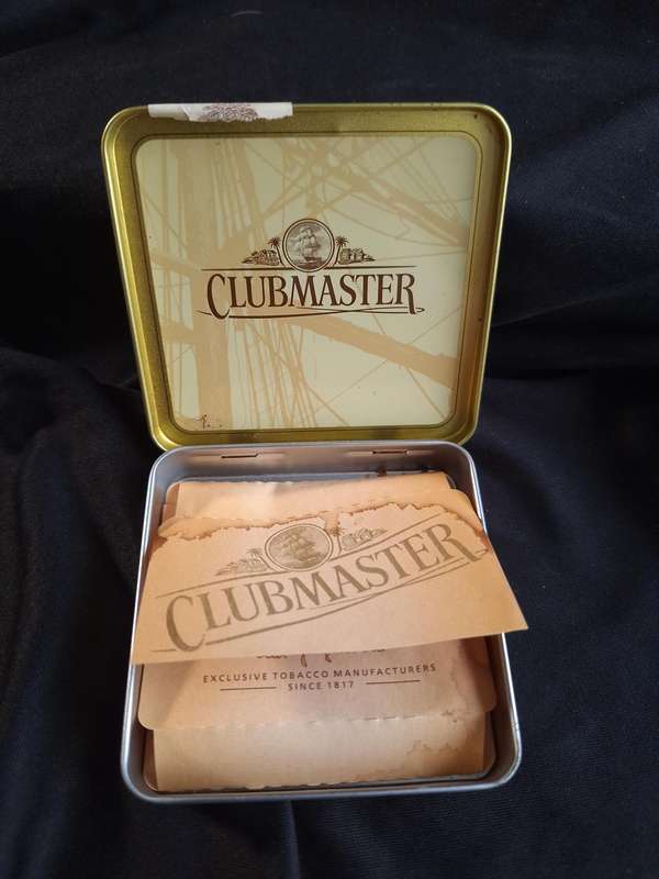 Vintage Set of Cigar Tins.