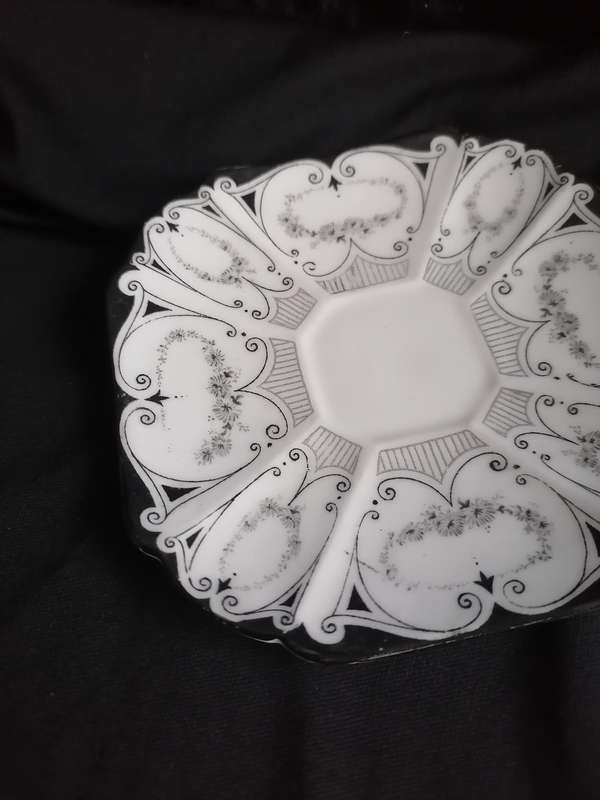 Vintage Art-Deco Shelley Coffee Saucer (B & W) RD: 723404/11504