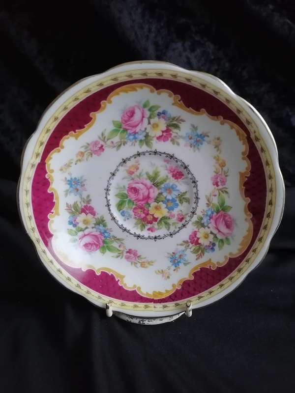 Vintage Foley (Shelley) Windsor Saucer - A.