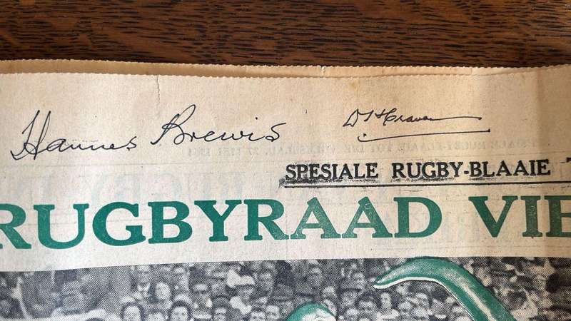 1964 Rugbyraad Vier 75-Jarige Fees Volksblad Signed Supplement, details below