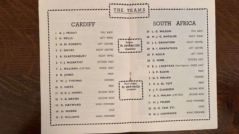 1960 Cardiff vs South Africa Programme & Reunion Dinner Menu Card, details below