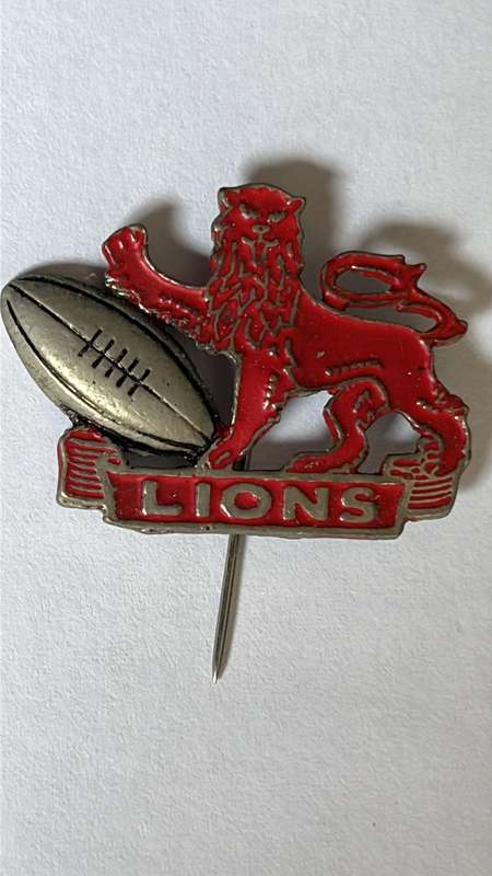 1962 British Lions vs South Africa Programme, Signed & Inscribed & 2 Pins, details below