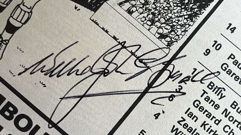 1977 South Africa vs World XV At Loftus Versveld Signed Programme, details below