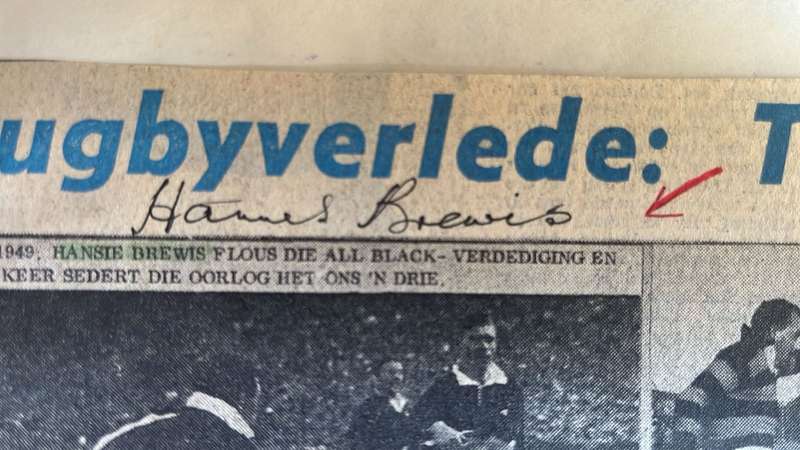 Die Transvaler se Groot Rugby Fotoverhaal 1949-1969, Signed, details below