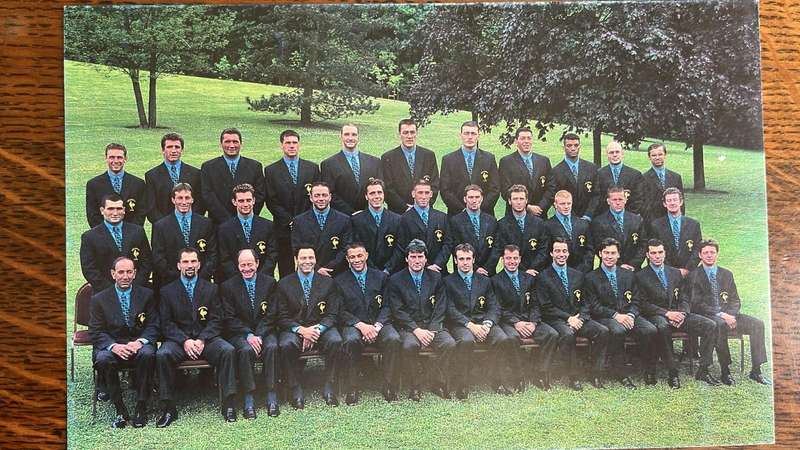 1995 French and English Rugby Squad Photos, details below