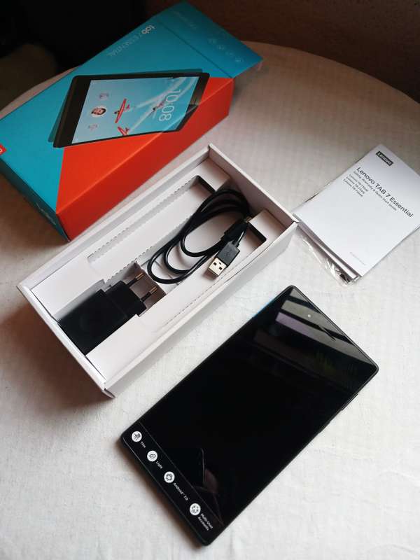 LENOVO TAB 7 ESSENTIAL TABLET