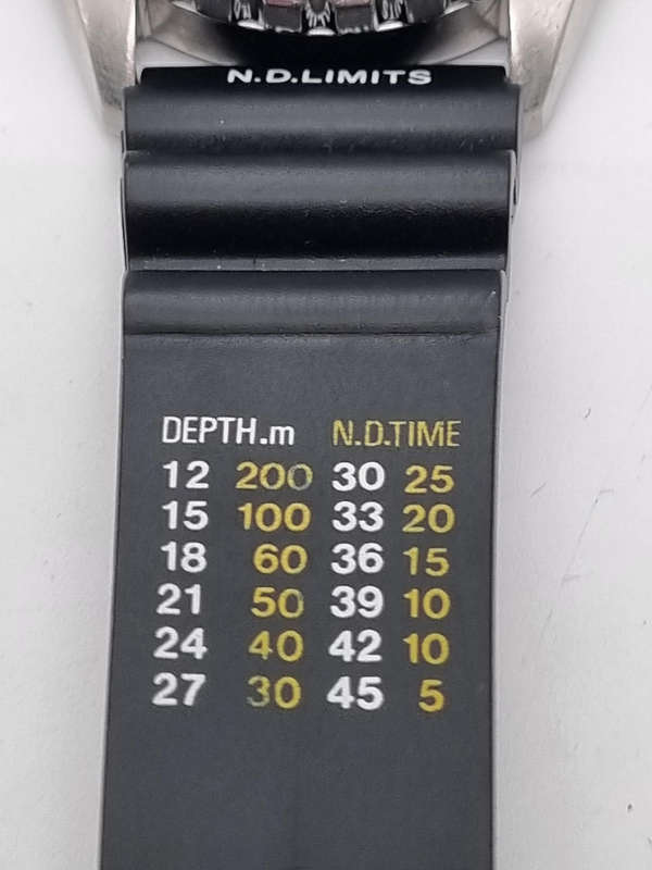 ## Seiko Divers watch - adjustable Large wrist fit - Good condition ##