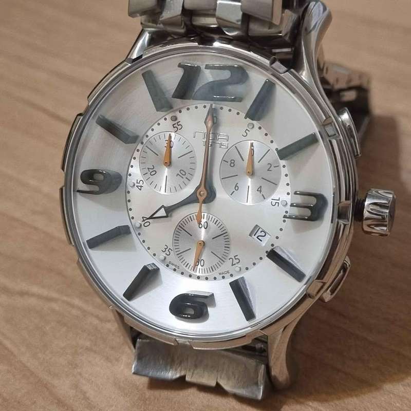 ##  NOA Swiss watch -  large Unique dial - can fit large wrist - almost new Model 1675 - G 002 ##