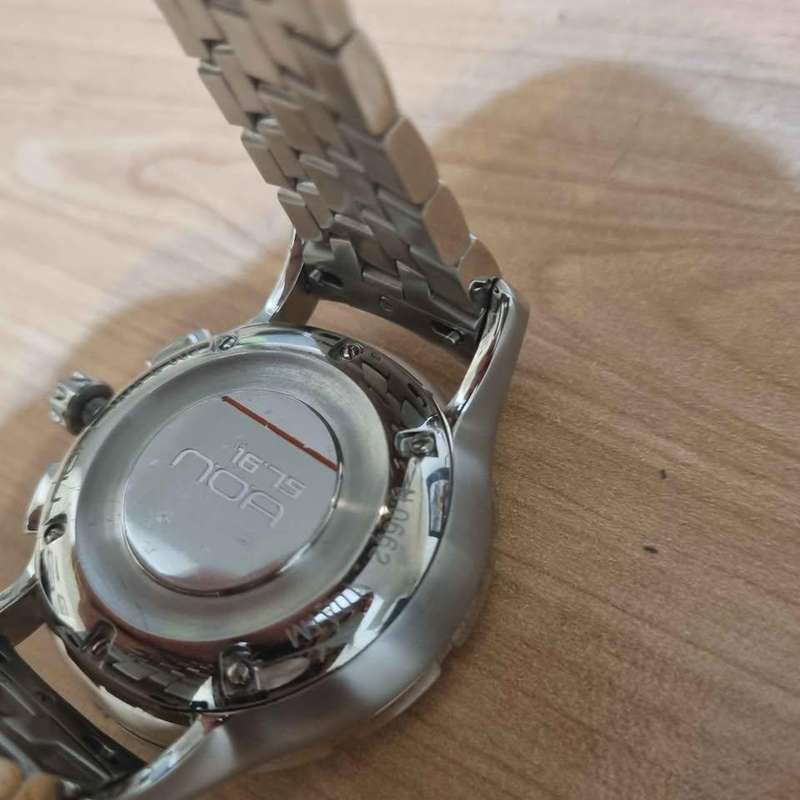 ##  NOA Swiss watch -  large Unique dial - can fit large wrist - almost new Model 1675 - G 002 ##