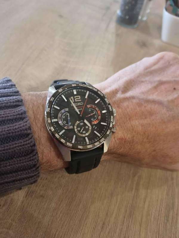 ##  Seiko Chronograph Model Ssb347pi watch Rubber strap great condition ##