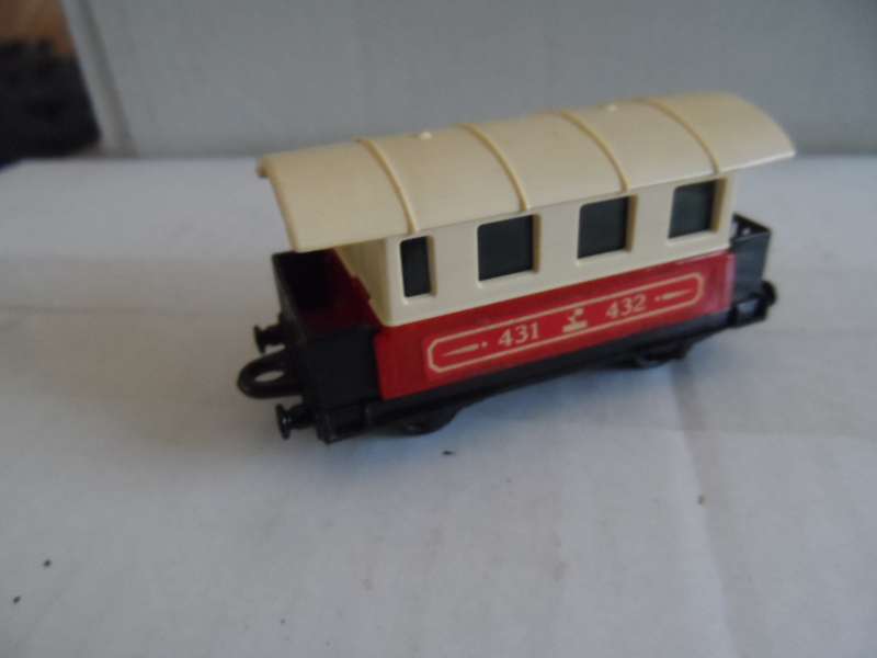 Matchbox Superfast 44 Passenger Train Coach Caboose Vintage 1978 -unboxed