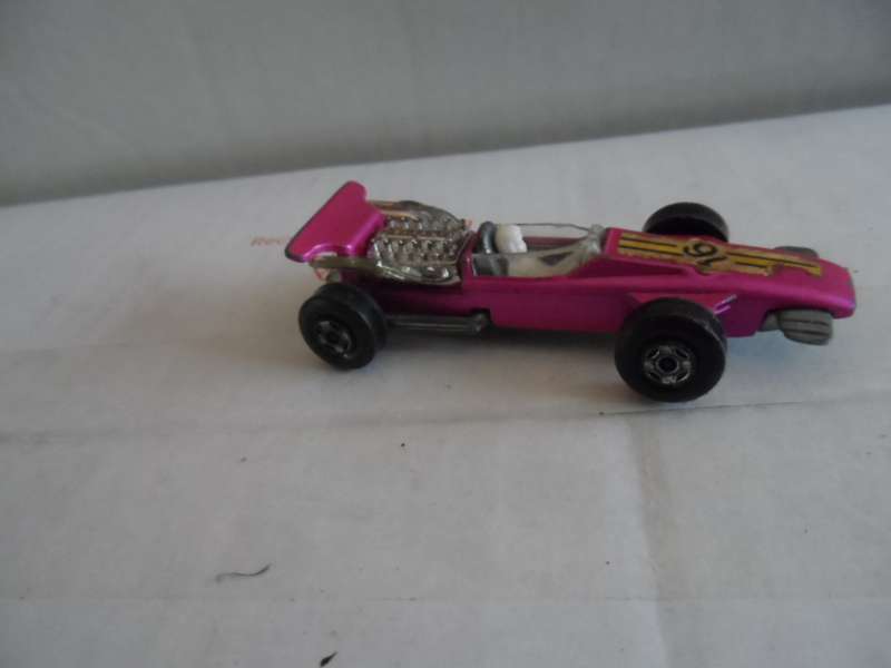 Matchbox Superfast 34 Formula 1 Racer- RN 16