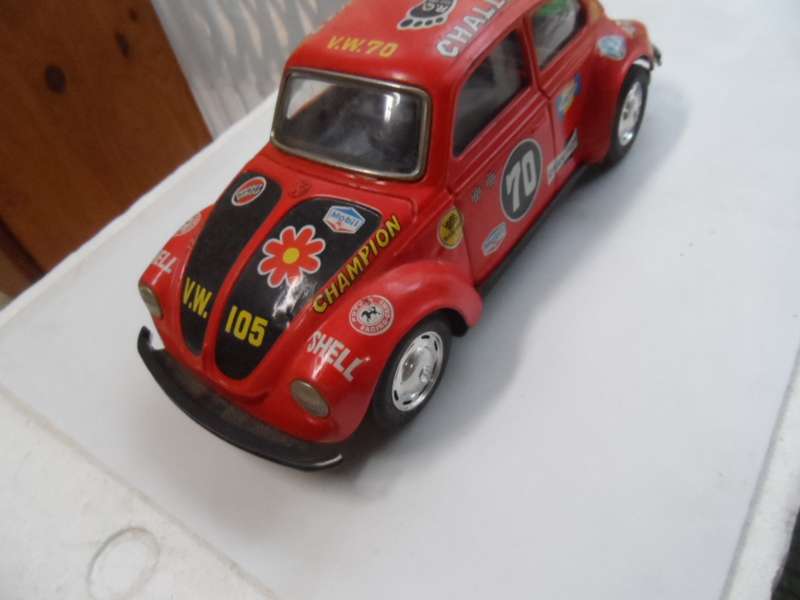 TAIYO JAPAN LOVE BEETLE TINTOY.