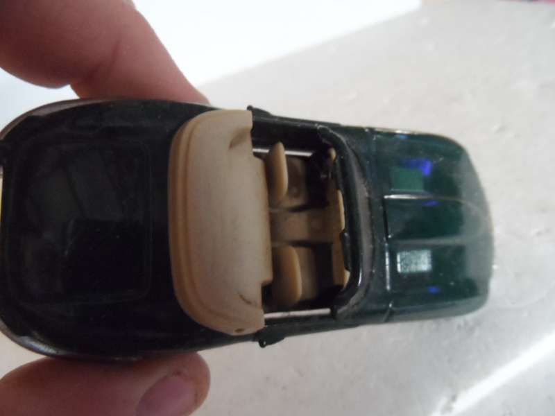 JAGUAR E TYPE CABRIOLET , DIECAST 1/39 SCALE [M45]