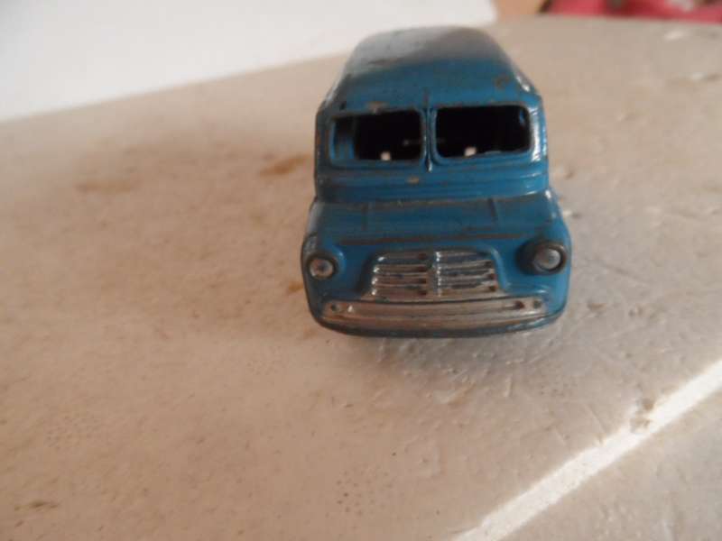ORIGINAL VINTAGE DINKY TOYS DIECAST 481 CA BEDFORD OVALTINE VAN 1950s   [M43]