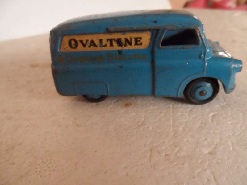 ORIGINAL VINTAGE DINKY TOYS DIECAST 481 CA BEDFORD OVALTINE VAN 1950s   [M43]