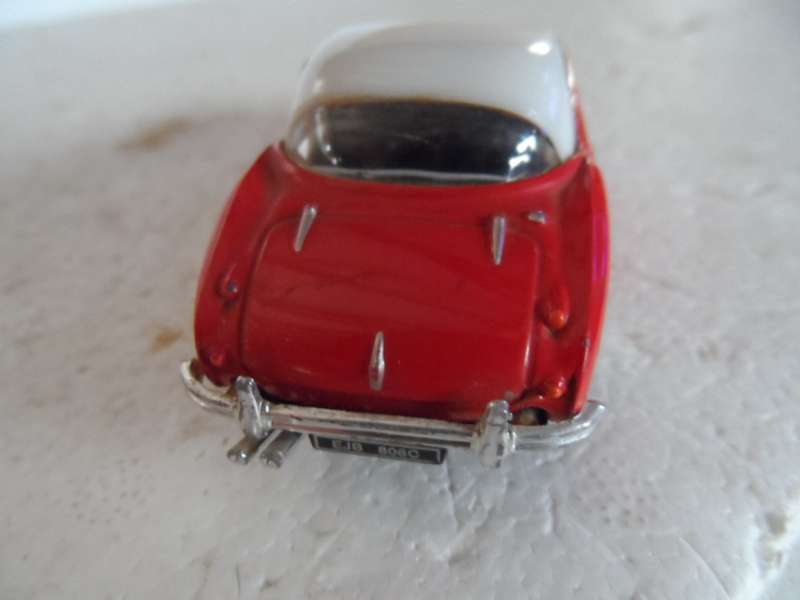 CORGI TOYS  1:43 Austin Healey 3000 Mk1 Two Tone - Original  [D24]