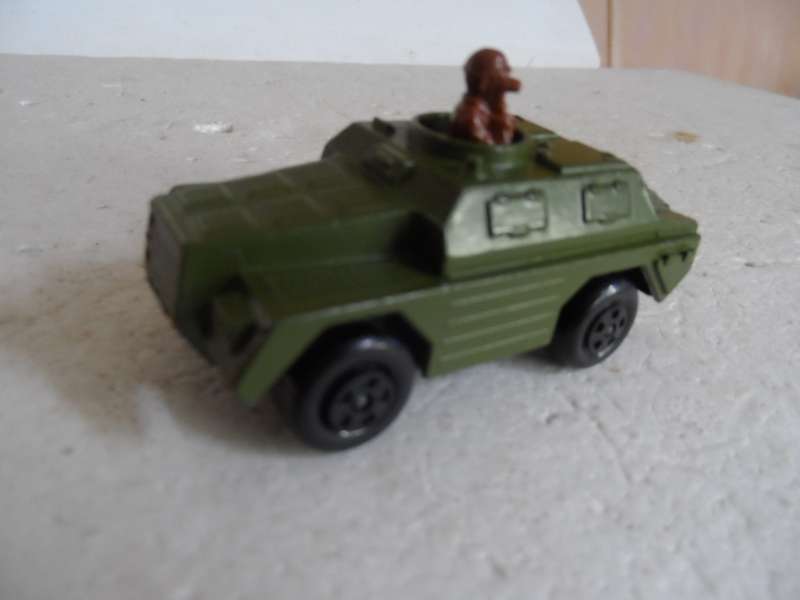 Matchbox Superfast No28 Stoat Rolamatics (Army Green)