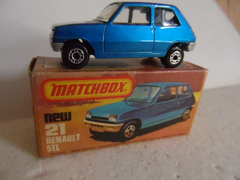 Renault 5TL Matchbox 75 Superfast #21 Blue  MINT with Original Box