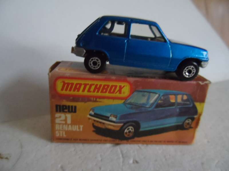 Renault 5TL Matchbox 75 Superfast #21 Blue  MINT with Original Box