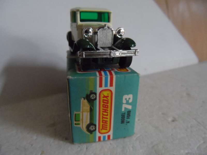 MATCHBOX SUPERFAST No. 73c FORD MODEL 'A' CAR IN ORIGINAL DISPLAY/STORAGE BOX