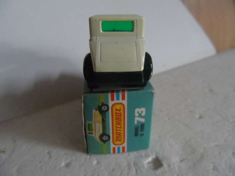 MATCHBOX SUPERFAST No. 73c FORD MODEL 'A' CAR IN ORIGINAL DISPLAY/STORAGE BOX
