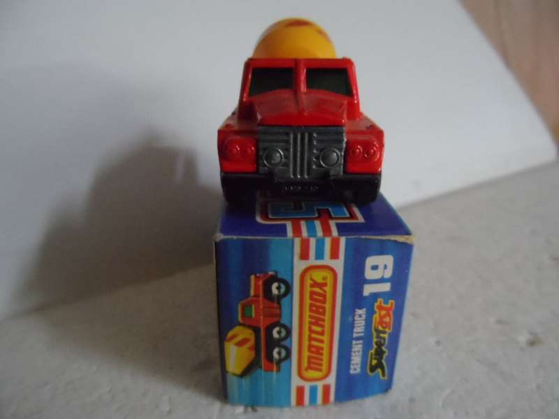 1977 Matchbox Lesney Superfast Cement Truck #19 With Original Box