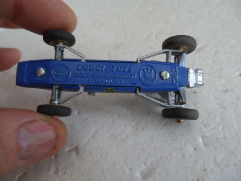 CORGI COOPER-MASERATI F1--REPAINTED  [M200]