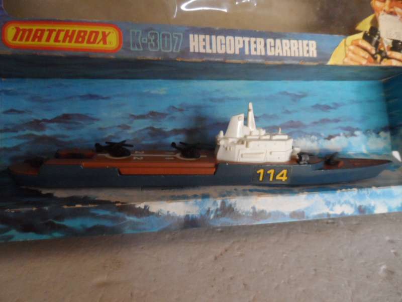 MATCHBOX K-307 SEA KINGS   HELICOPTER CARRIER   [m 75]
