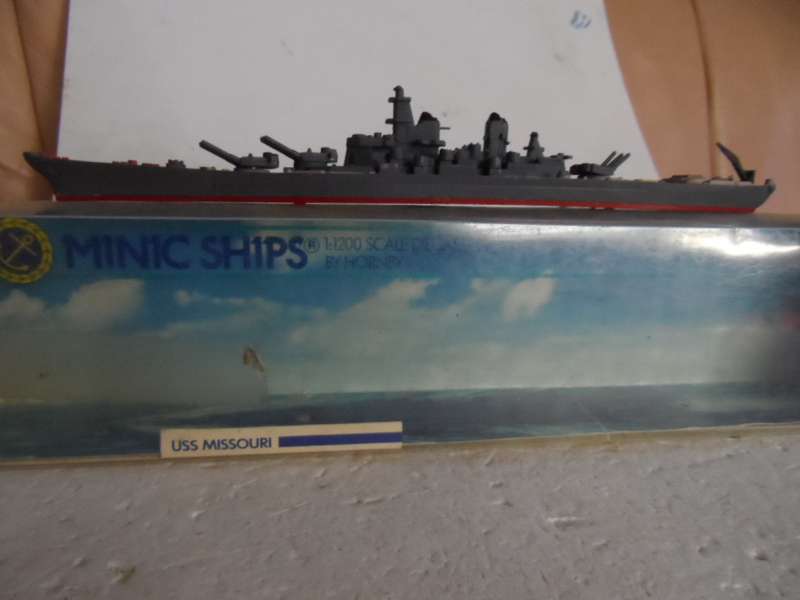 VINTAGE MINIC USS MISSOURI M743~ ~ Diecast~ 1:1200 Scale -BOXED  [M29]