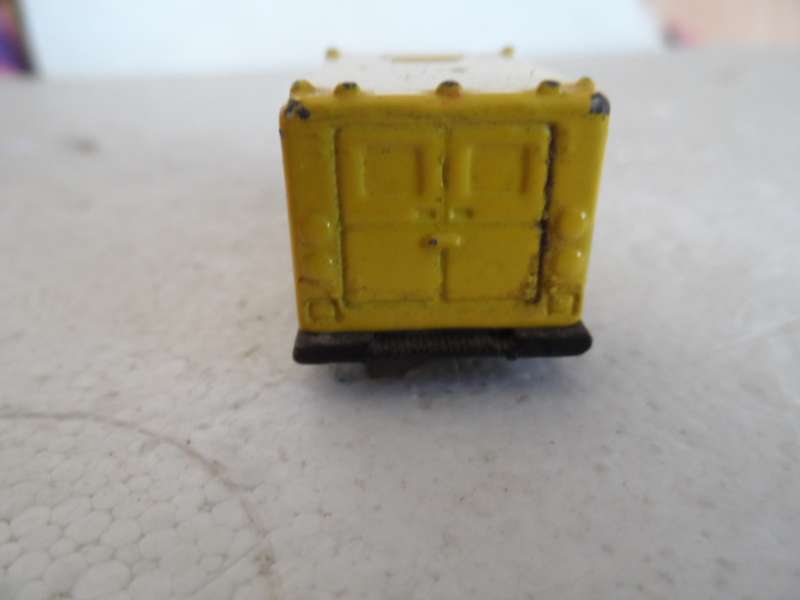 HOT WHEELS AMBULANCE BLUE WRITING, MALASIA- UNBOXED