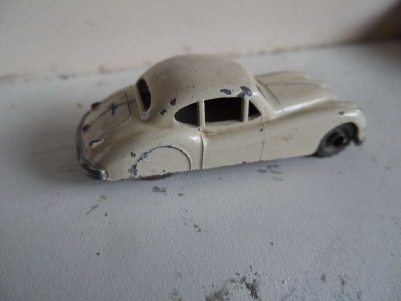 Vintage Matchbox Series No. 32 Jaguar XK 140