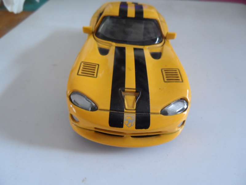New Ray 1/32 Diecast 1996 Dodge Viper GTS City Cruiser  [m47]