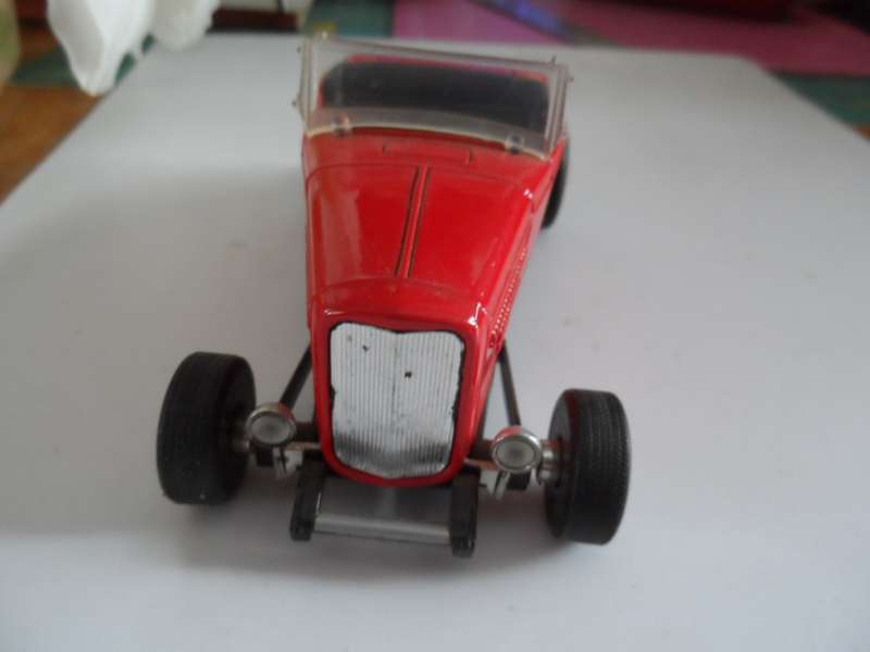 Smart Toys 1932 Ford Highboy Hot Rod 1:27 Scale Die-cast Metal Car Red  - [m53]