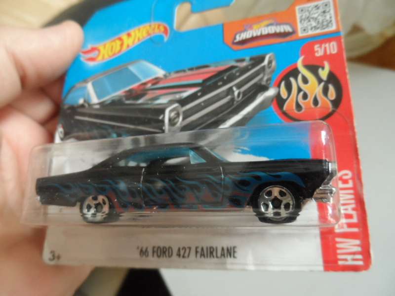 Hot Wheels 5/10 Flames Black 66 Ford 427 Fairlane  [M48]