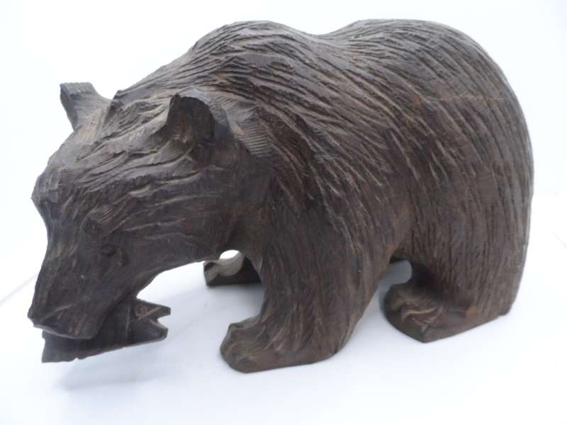 Heavy Hand Carved Wooden Bear Catching Fish Statue Carving ~20 cm long 12 high  [y305]