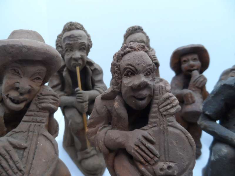 CLAY 9 MAN MUSIC GROUP 11 TO 14 CM  TALL [Y301]