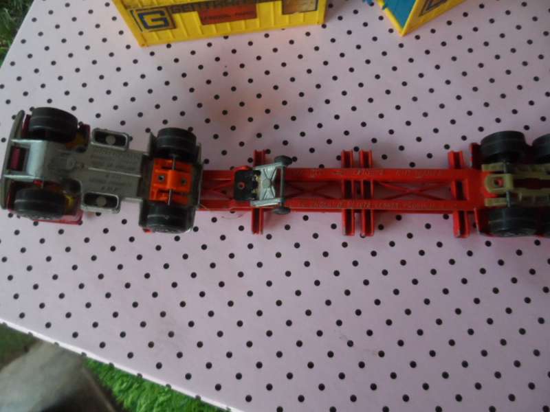 Matchbox Lesney Scammell Tractor K17 Trailer GENTRANSCO Containers 1973 M300]