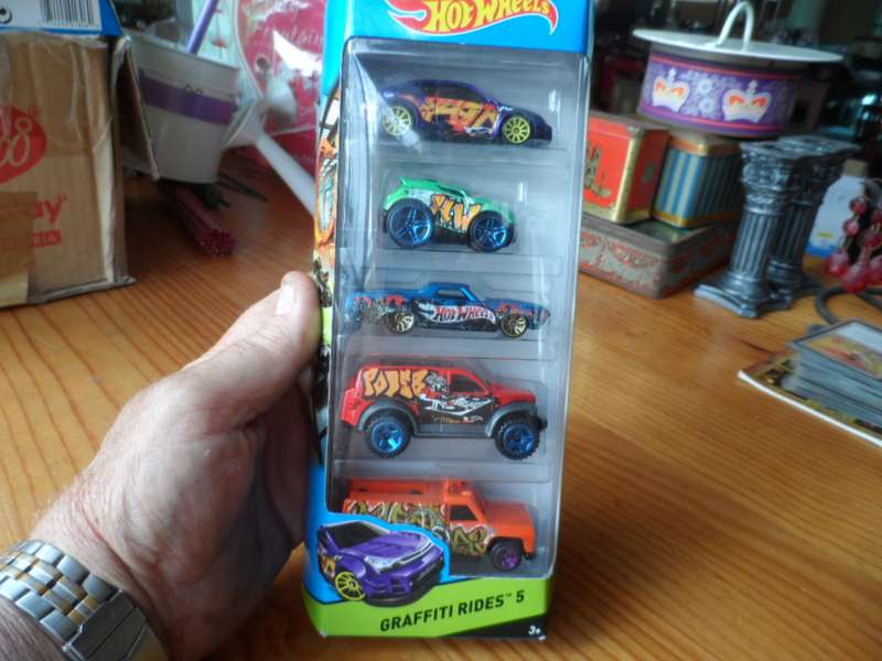 Hot Wheels Graffiti Rides 5-Pack 2014