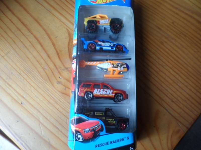 hot wheels rerscue racers hw city