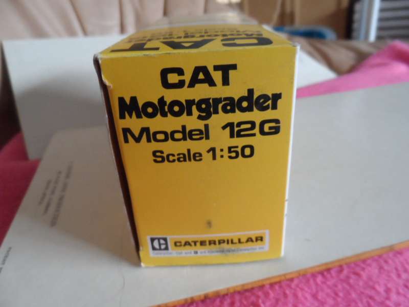 VINTAGE NZG ART 150 CAT MOTORGRADER MODEL 12G. [M88]