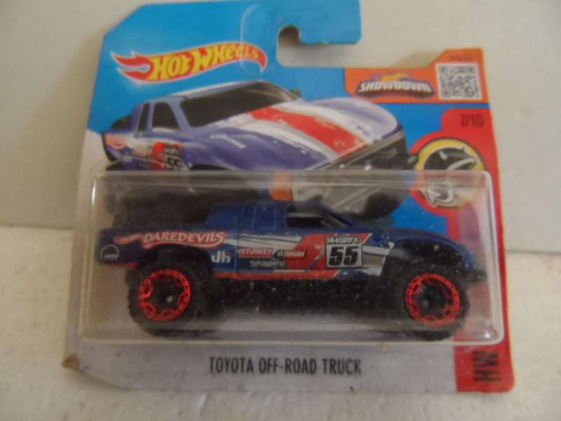Hot Wheels HW Daredevils 7/10 Toyota Off-Road Truck-sealed short card- [m49]