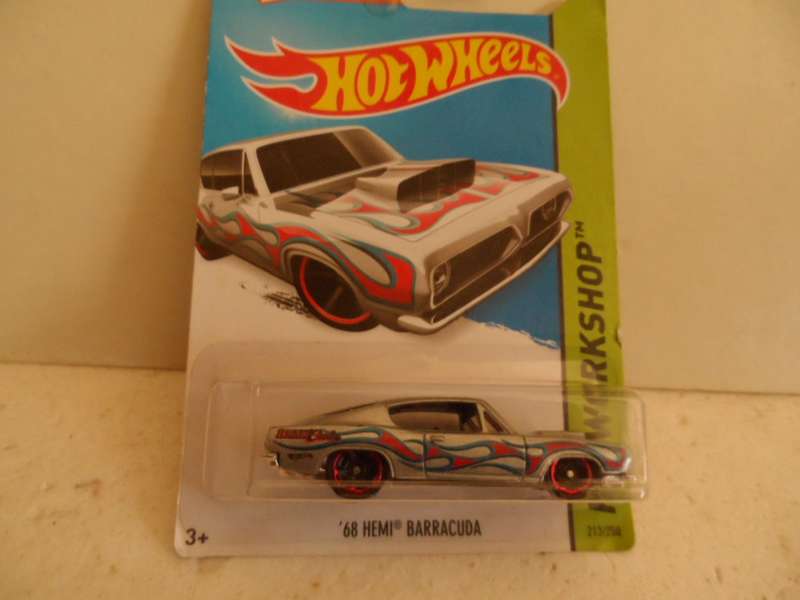 Hot Wheels Heat Fleet Custom '68 Plymouth Hemi Barracuda 213/250 CFL55 - sealed long card - [m51]